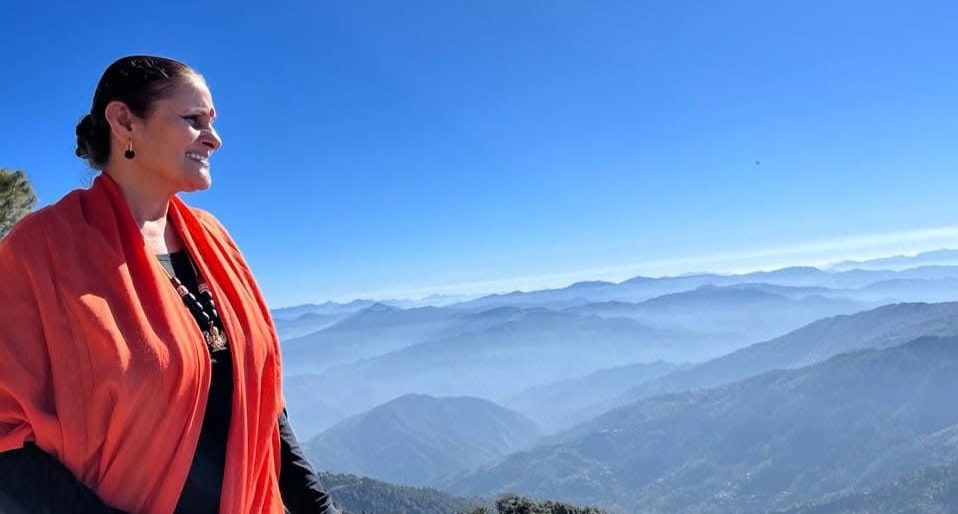 Ma Gyaan in the Himalayas – Spiritual Teacher of Kundalini, Bhakti, and Inner Transformation