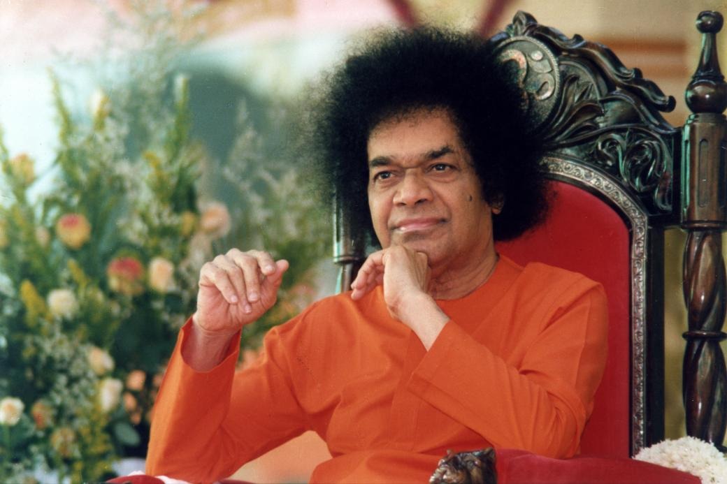 The author recounts how divine interventions by Sathya Sai Baba — through dreams and uncanny experiences — guided and transformed her life at every stage.